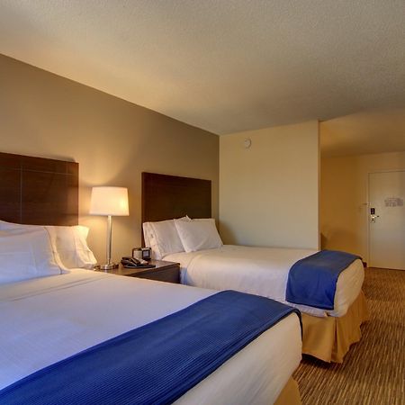 Holiday Inn Express & Suites Alpharetta By Ihg Bagian luar foto