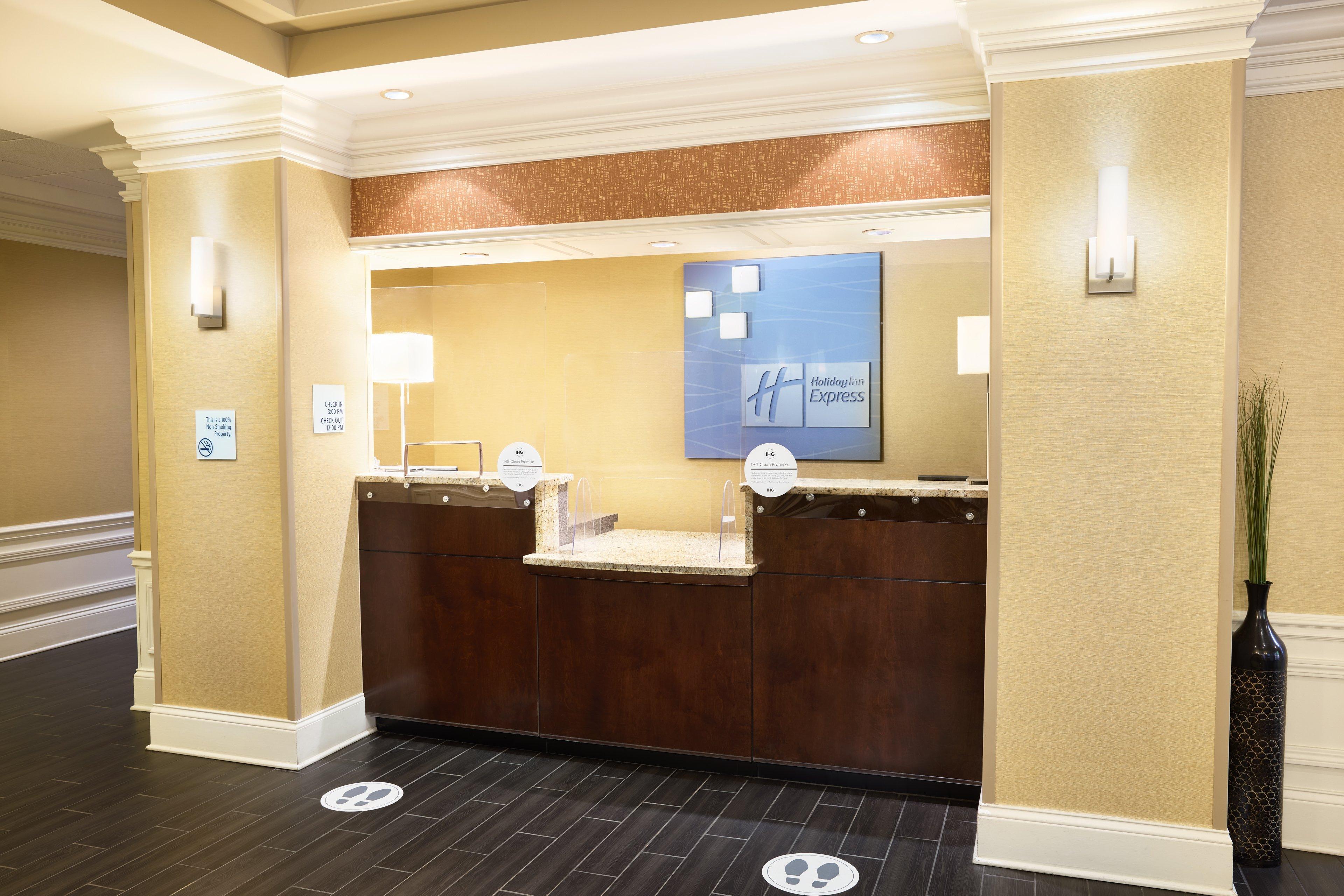 Holiday Inn Express & Suites Alpharetta By Ihg Bagian luar foto