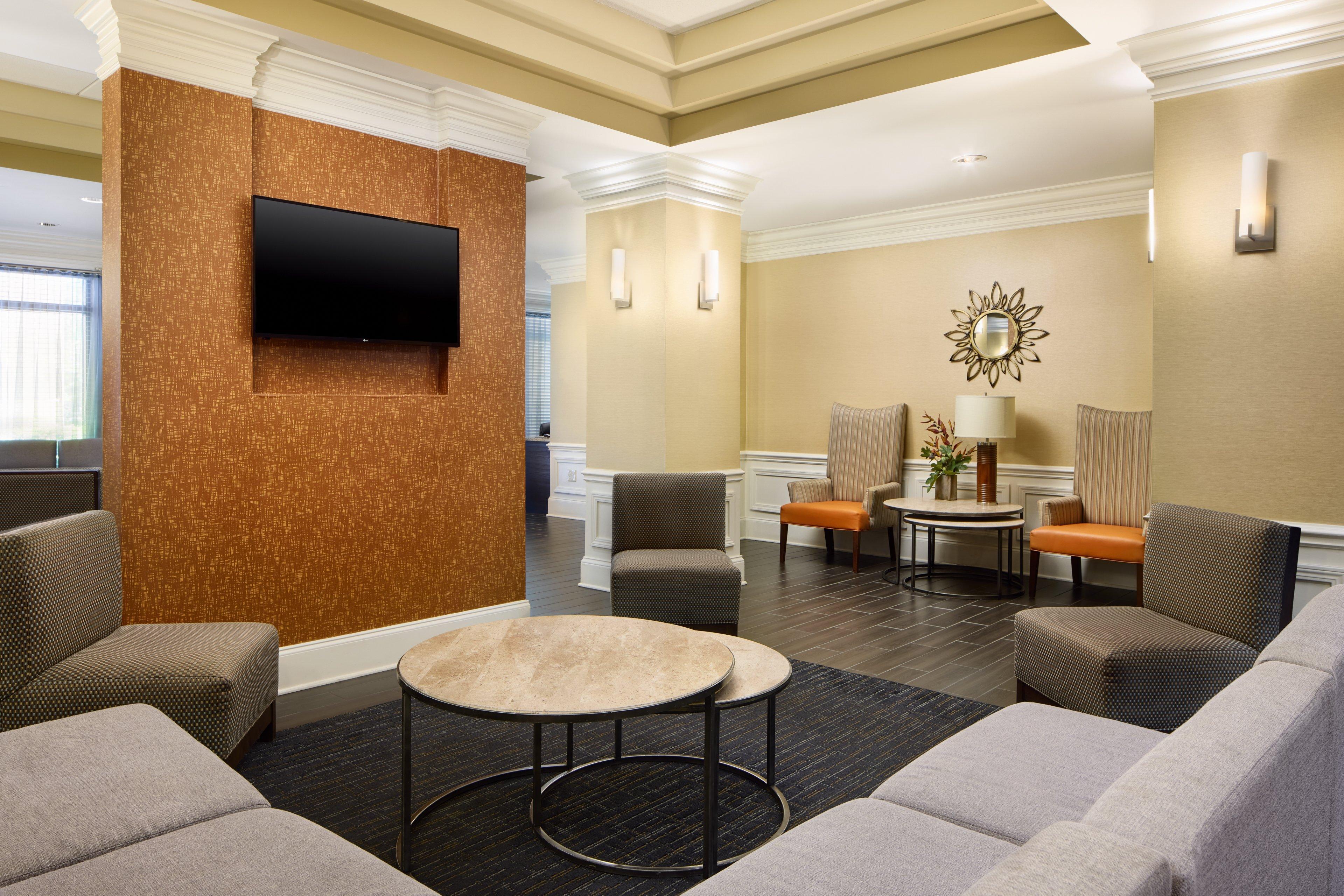 Holiday Inn Express & Suites Alpharetta By Ihg Bagian luar foto