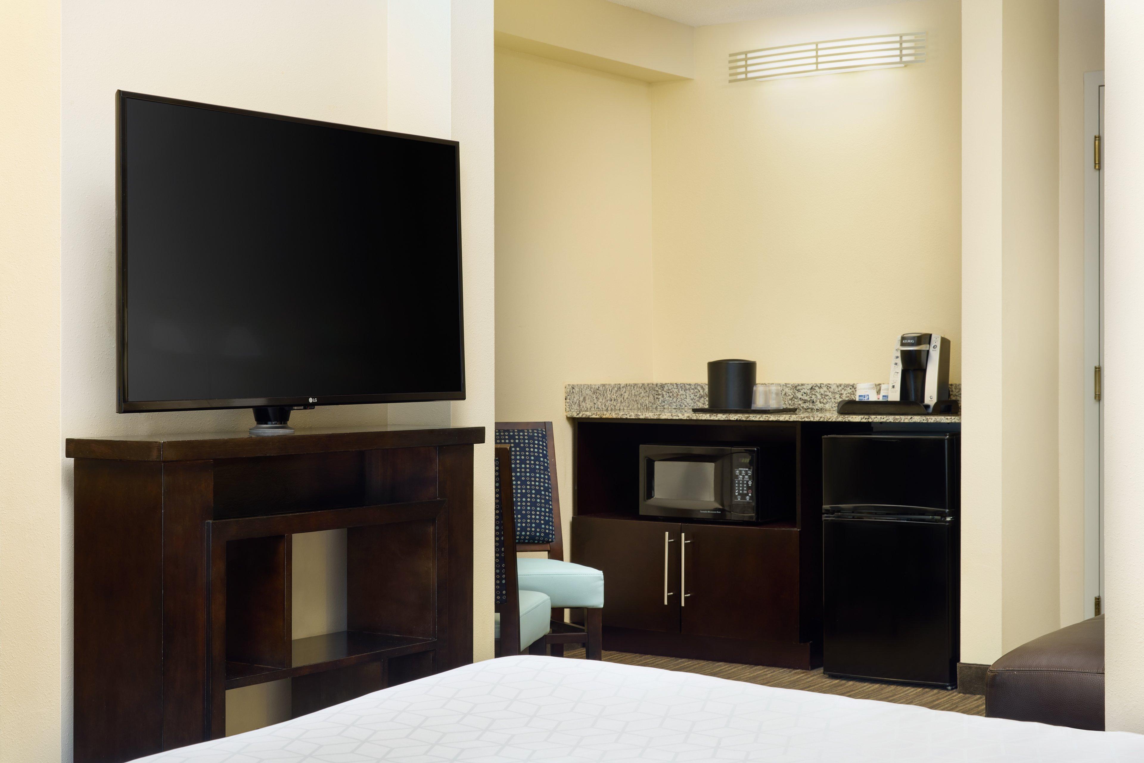 Holiday Inn Express & Suites Alpharetta By Ihg Bagian luar foto