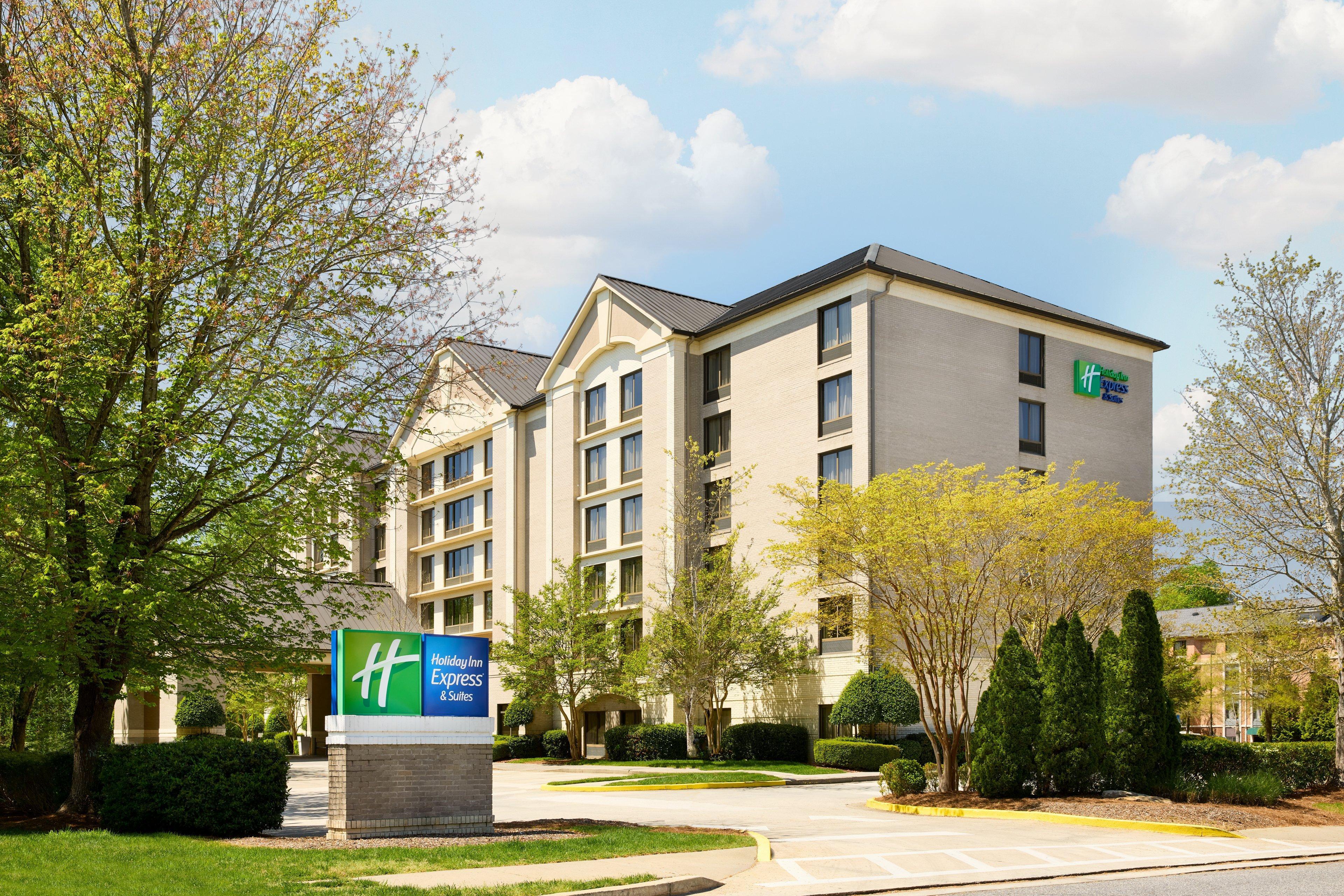 Holiday Inn Express & Suites Alpharetta By Ihg Bagian luar foto