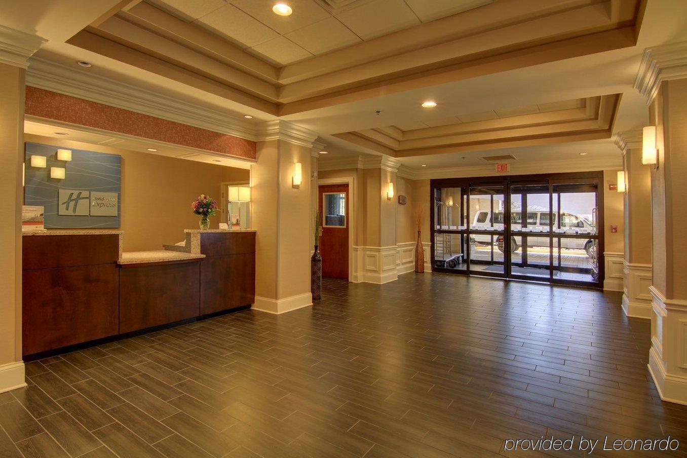 Holiday Inn Express & Suites Alpharetta By Ihg Bagian luar foto