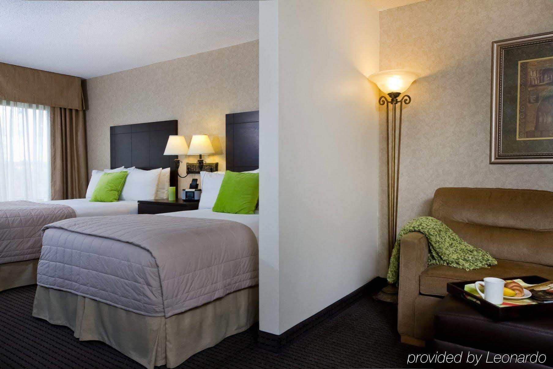 Holiday Inn Express & Suites Alpharetta By Ihg Bagian luar foto